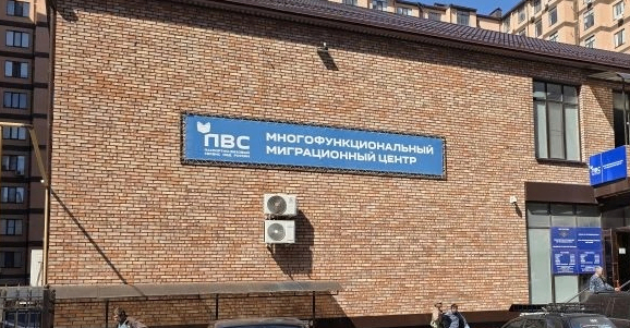 Более 200 иностранных граждан в Дагестане узнали о правилах нахождения на территории России
